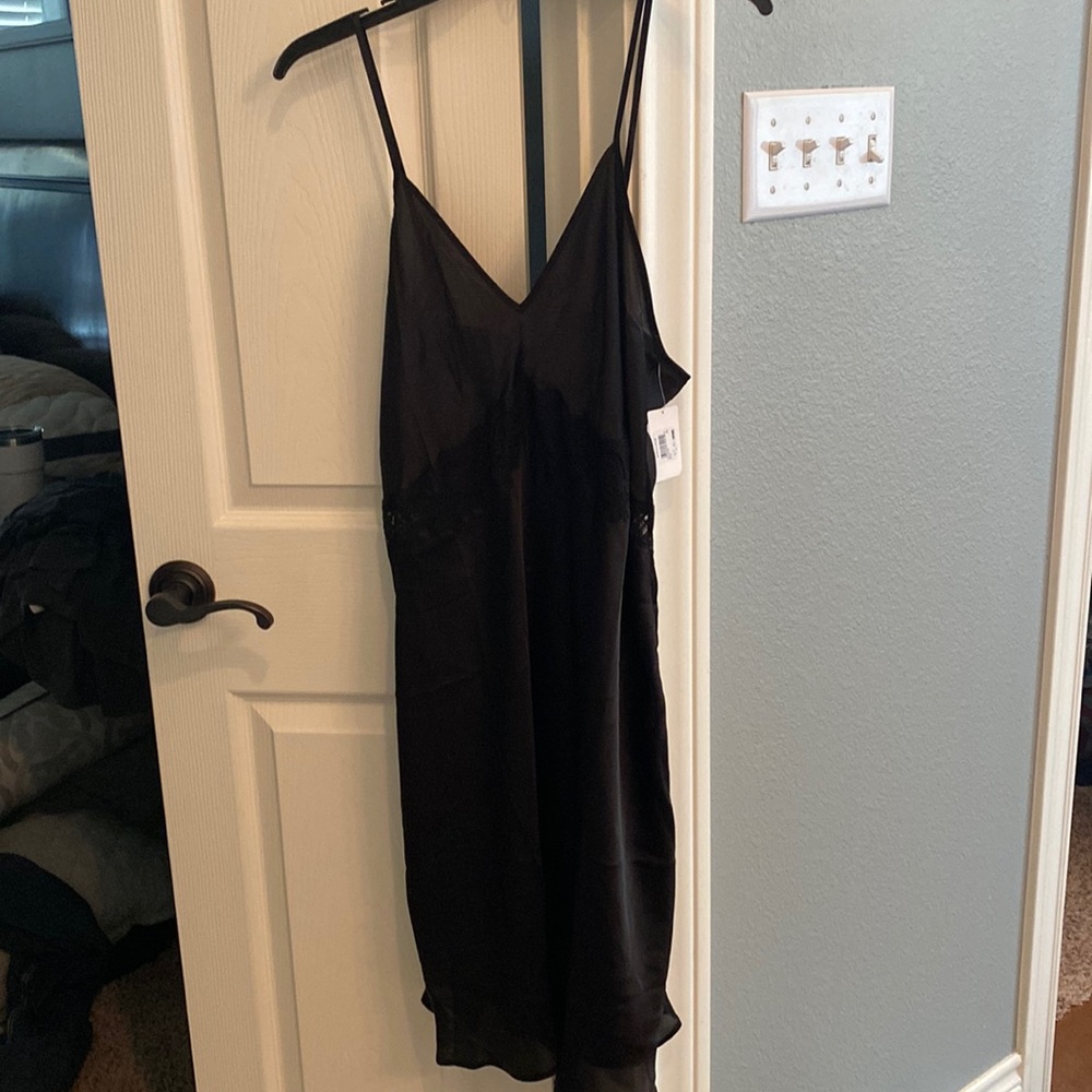 NORSDTROM black nighty with lace inserts-XL